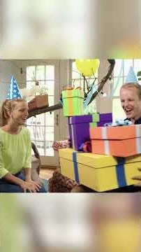 Behind the Scenes: School Project Sibling Rivalry! | Weirdest, Bestest, Truest | Nat Geo Kids