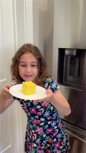 Mouse Inside the Dolly?! 😮🐭 Sierra Helps Rhia 💛