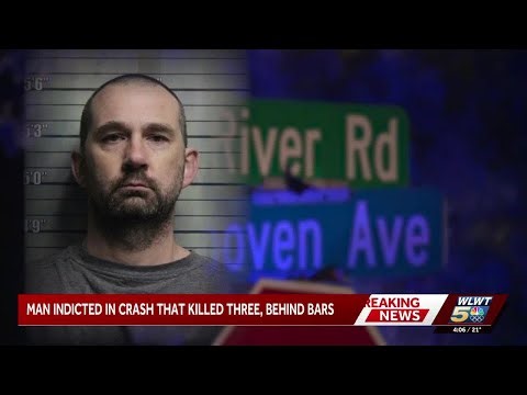 Driver arrested in crash that killed 3, including 10-year-old, in Hamilton