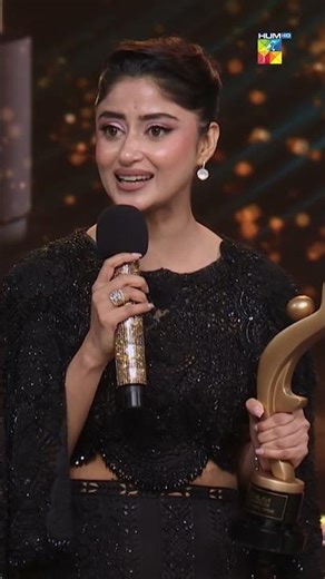 A Well-deserved Moment 🏆 Kashmir 10th HUM Awards #shorts #humawards