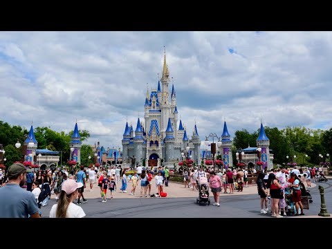 Magic Kingdom 2026 Spring Afternoon Walkthrough Tour in 4K | Walt Disney World Florida April 2026