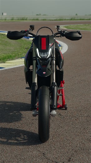 Select your vehicle. Game on. #Ducati #Hypermotard698Mono