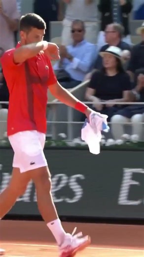 Trading a customised Messi kit for Djokovic’s towel? Yes please 🫡