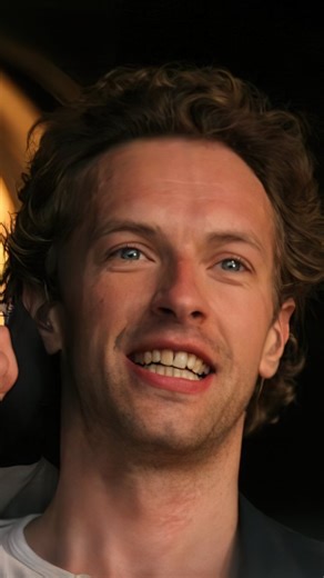 @coldplayhq on Instagram: "do u still love this song? - - - #chrismartin #acoustic #coldplay #vivalavida"