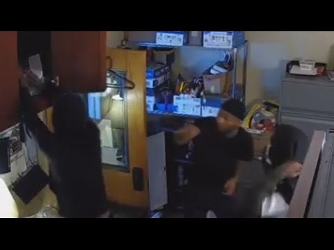 Involved Three Suspects Robbering At Team Auto Sales Shop. Atlanta GA. 8-28-2020