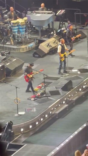 #concert #brucespringsteenlive 4/9/26 Kia Forum. . Bruce Springsteen