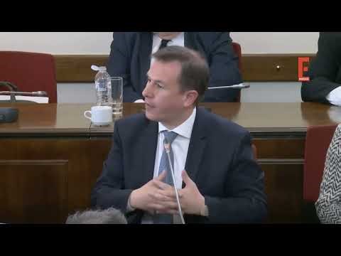 Kαβγάς Δουδωνή με Κωνσταντοπούλου στη Βουλή: «Δεν δέχομαι μομφή» - «Μη μου χτυπάτε τα χέρια σας»