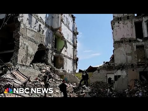Major Russian attack on Ukraine leaves more than 20 dead