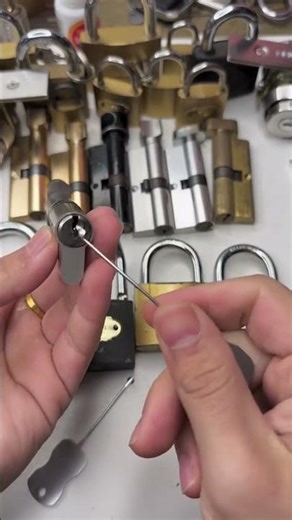 This Door Lock Opens in 5 Seconds! 😱🔓 #shorts