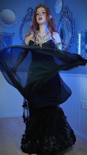 #YouTubePartner Becoming Feyre to celebrate the release of A Court of Splintered Harmony 🌌 ‪@YouTube‬