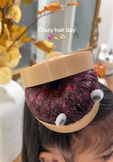 Up for trade! Rare hot pink glitter dumpling 💕💫🤪 crazy hair day at school #dumplings #crazyhair #squishy #spiritweek #halloween