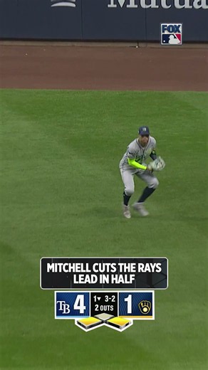 The Brewers answer back in the bottom of the first #WorldSeries #MLB