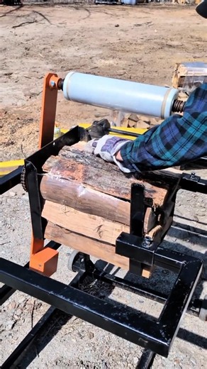 Fast Firewood Wrapping Machine!
