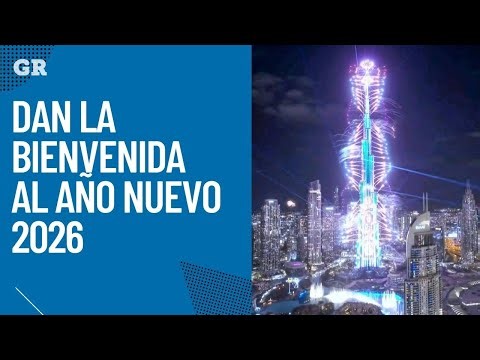 Dan la bienvenida al año nuevo 2026