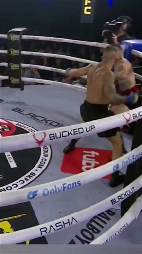 WHAT A COMEBACK Pague vs Petersen 👊 #shorts #fyp #bkfc #combatsports #fight #bareknuckle #fighting