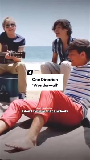 One Direction Cover of 'Wonderwall' | Louis Tomlinson, Harry Styles
