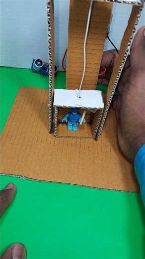 DIY Simple Elevator Project | Easy School Science Model 🏗️ #viralvideo #shortvideo