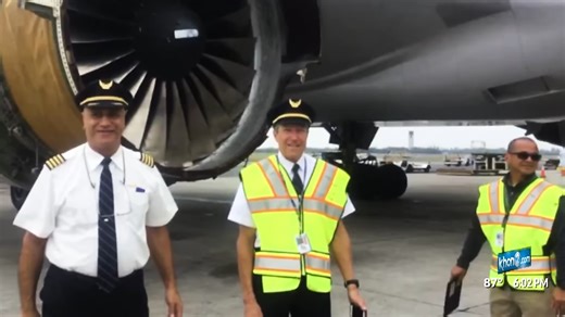 Watch How A Giant Engine Broke Apart Mid Flight At 900 KMH - Catastrophic Failure