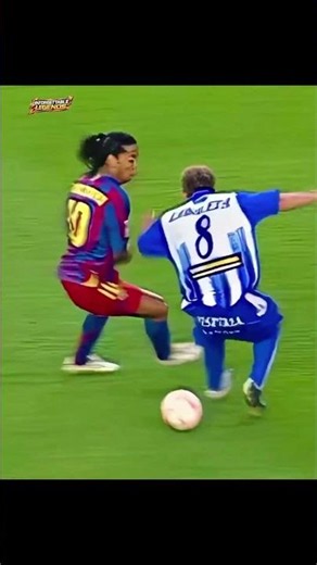 The Magic of Ronaldinho #football #viral #ronaldino