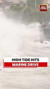 Mumbai Rains Updates: Mumbaikars Flock To Marine Drive As High Tide Meets Heavy Rain #shorts