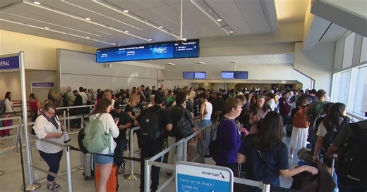 Spring break travel delays worsen amid government shutdown