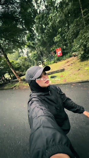 First time hiking 🥹✨ #hikking #bukitlarut #waterfallbukitlarut #waterfalls #wanieymua