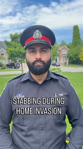 STABBING DURING HOME INVASION ROBBERY IN MISSISSAUGA Police are investigating a violent overnight home invasion near Hwy 401 & Mavis Road after multiple suspects forced entry into a residence. Two victims suffered injuries before the suspects fled with valuables.Investigators are actively canvassing the area and reviewing surveillance footage as the investigation continues. This appears to be an isolated incident.Anyone with information, video surveillance, or dashcam footage is urged to contact