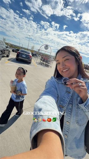 Guess the total??🤍🫪 #groceryshopping #momsoftiktok #grocerystore #heb #vlog