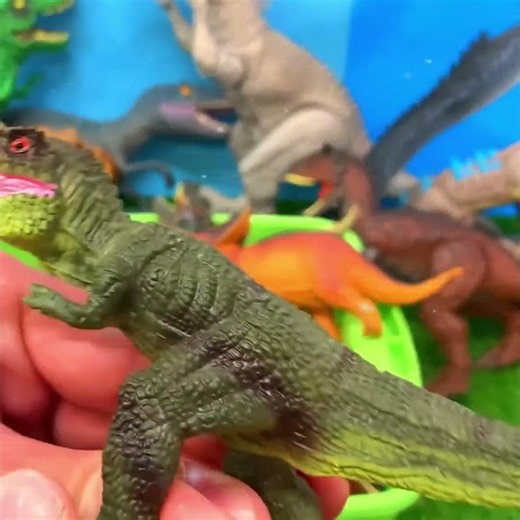 Dinosaur Toy Surprise Reveal Time!