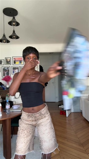 lmk if you try this for your friend that is hot and bored | Things To Do When Bored