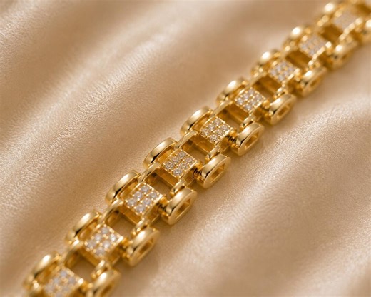 Gold Chain Link Bracelet for Women, Minimalist Stainless Steel Bracelet, Trendy Luxury Jewelry, Everyday Bracelet Gift - Etsy