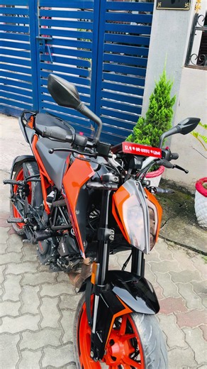 Duke 200 KTM review and ride overview