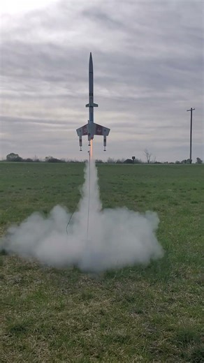 Catch This Awesome Launch of the Estes Super Vega on a C11-3 #acmodelrockets