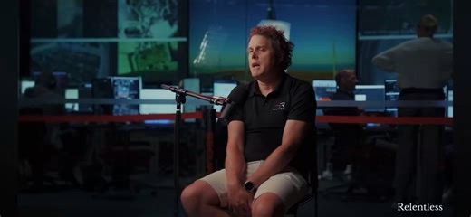 $RKLB: This might be the most powerful Rocket Lab clip you’ll see today.It captures the entire 10-year thesis in 30 seconds."We've been methodically building capability in our space systems division to the point now where, whether you want to go to Mars, whether you want to go to the Moon, whether you want to do national security, the most exquisite [missions] thereof, we can do it all. Like, piece of cake. There is nothing we cannot build now in orbit."-Sir Peter Beck