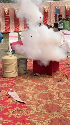 Expension of liquid nitrogen
