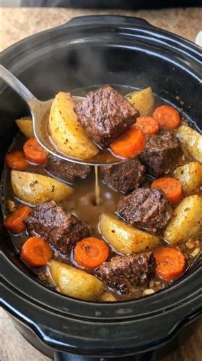 🥩 Slow Cooker Sunday Beef Stew