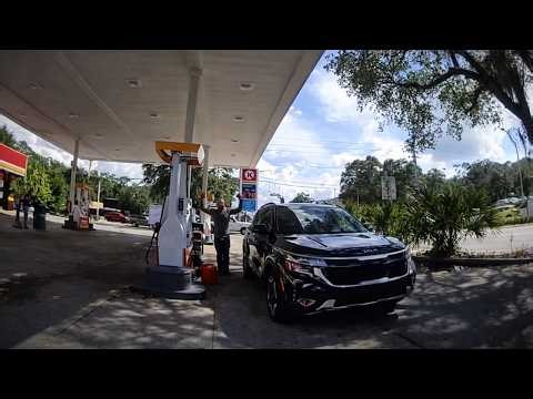 Florida Deputy Mistakes Gas Nozzle for Handgun