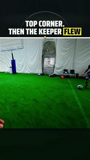 Pickup keepers aren't supposed to make top corner saves 😤 #futsal #povfootball #toronto