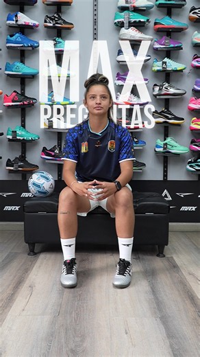 MAX PREGUNTAS CON @Karen Torres, ⚡️⚡️ La mejor energía está en nuestros embajadores #futsal #microfutbol