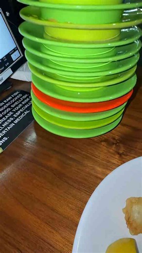 Neo Sushi Express review a rock and roll sushi adventure