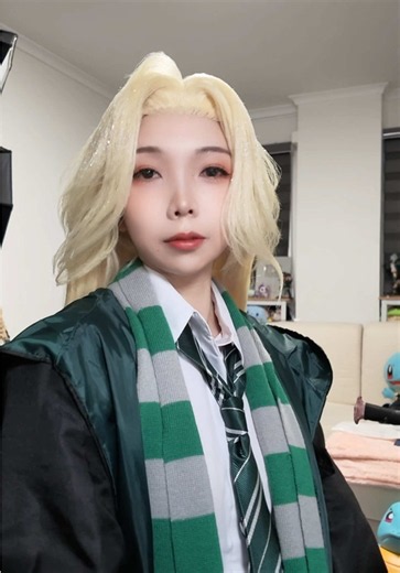 Day 17/20: Otw to bully Harry Pottah 💚💚 #malfoid #dracomalfoy #harrypotter