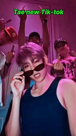 Tae new tik tok dance video