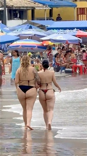 🇧🇷 Santos Beach A Pleasant Day