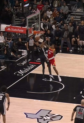 THE DUNK. THE SEQUENCE. THE AUDACITY.😤 #Wemby #Dunk #NBA #Spurs #Rockets