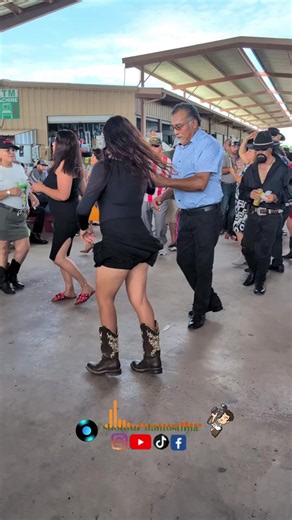 cumbia sonideras para bailar 🎹🎸🎶🎵🕺💃 | cumbia dance