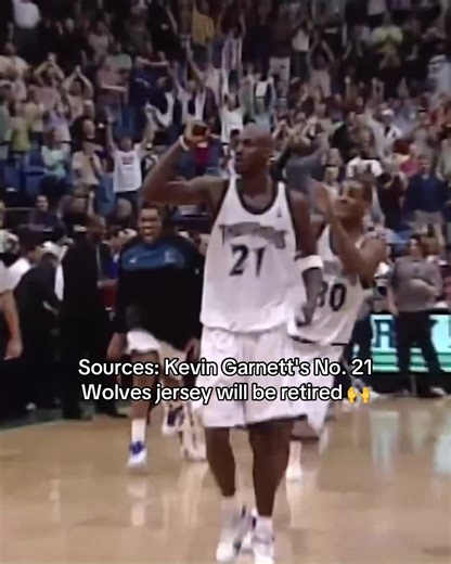 #KevinGarnett is reuniting with the Minnesota Timberwolves and the Lynx in a new, all-encompassing role involving business, community efforts and content development, sources told @Shams Charania. #NBA #basketball #Minnesota #Timberwolves