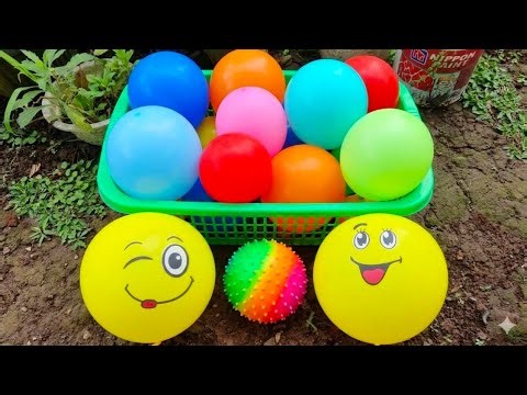colored exploding emoticon balloons #asmrsounds #poppballons #ballons #popping #satisfying