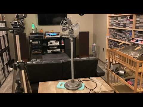 Unidentified Vintage Oscillating Pedestal Fan