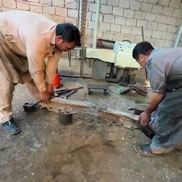 How to Rebuild a Broken Front Axle | Hydraulic Jack & Welding Method