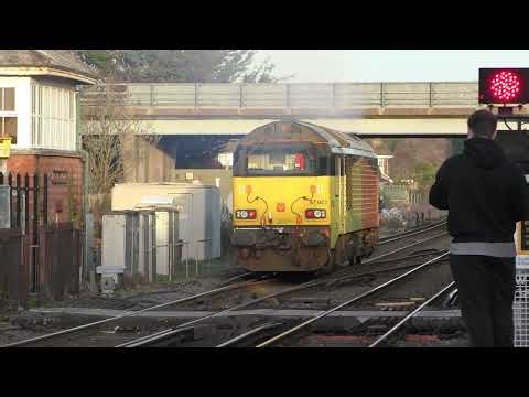 67023 LIGHT ENGINE - Plus SITT at Wareham (30/12/25)